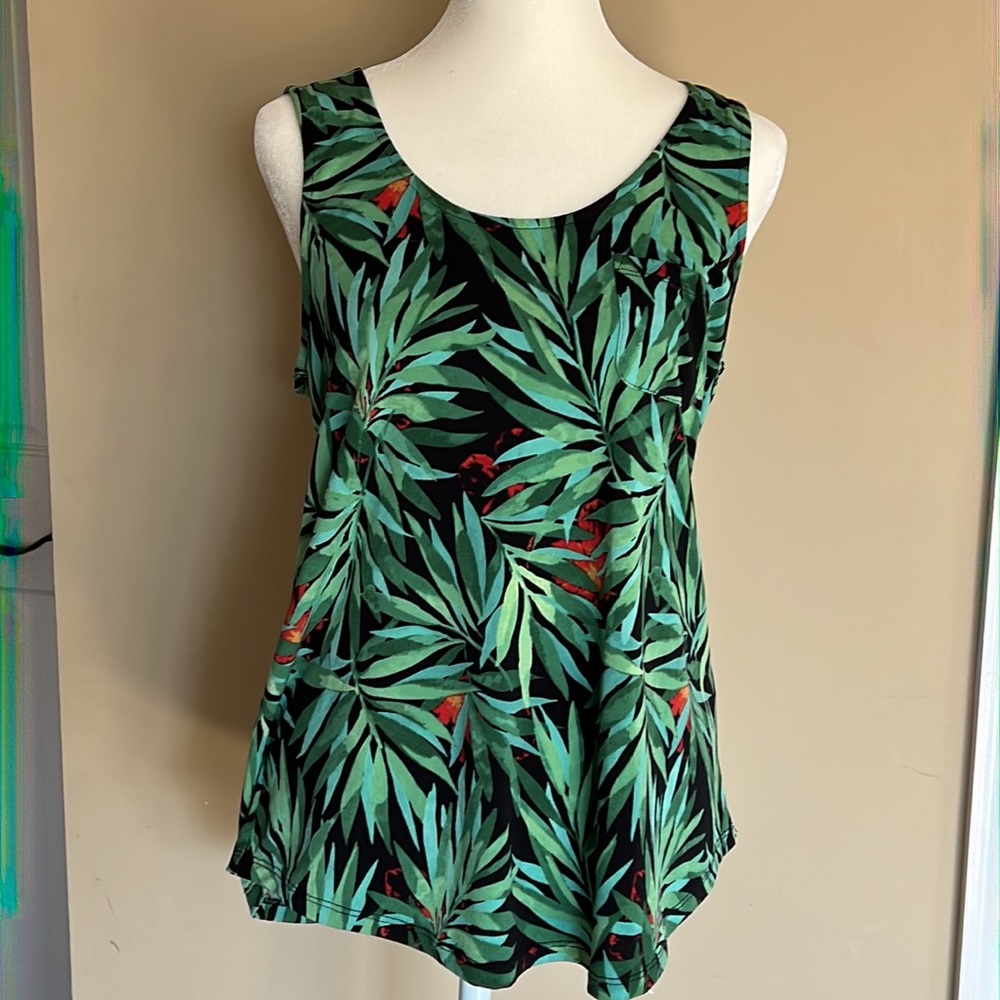 Tropical top